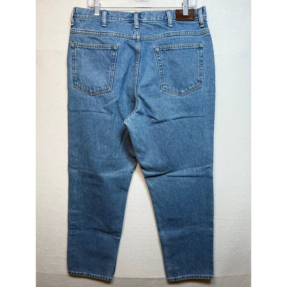 L.L. Bean Classic Fit Denim Jeans, Size 36/30 - Picture 2 of 4